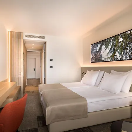 Hotel Eden By Maistra Collection 4*